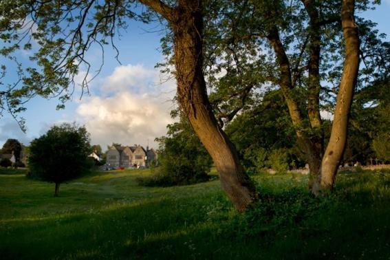 Amberley Inn Страуд Экстерьер фото
